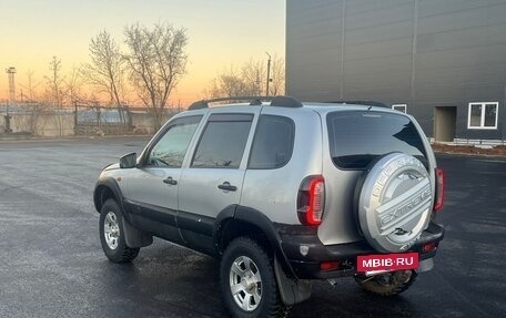 Chevrolet Niva I рестайлинг, 2003 год, 249 000 рублей, 6 фотография