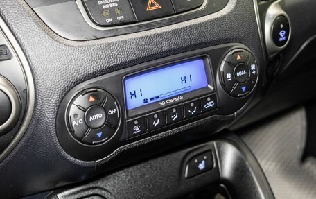 Hyundai ix35 I рестайлинг, 2013 год, 1 400 000 рублей, 21 фотография