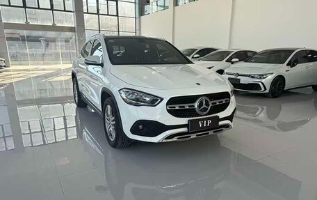 Mercedes-Benz GLA, 2021 год, 2 970 000 рублей, 3 фотография