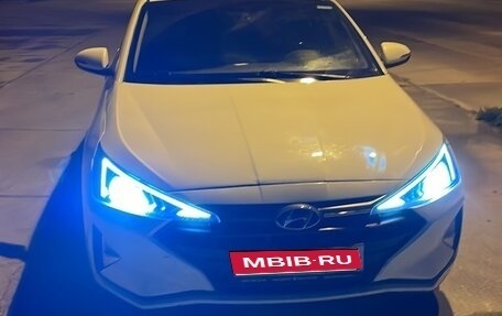 Hyundai Elantra, 2020 год, 1 177 000 рублей, 3 фотография