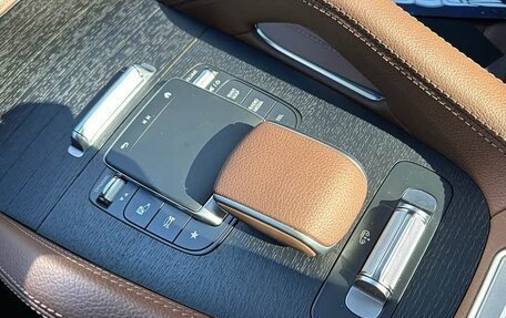 Mercedes-Benz GLS, 2024 год, 15 000 000 рублей, 10 фотография