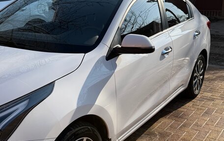 KIA Rio IV, 2022 год, 2 200 000 рублей, 8 фотография