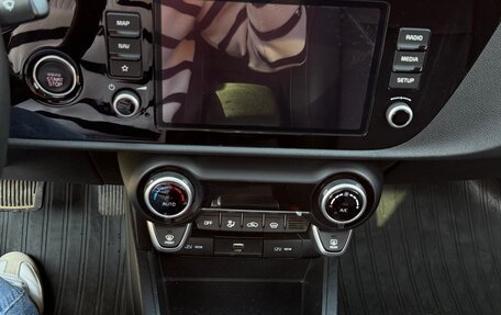 KIA Rio IV, 2022 год, 2 200 000 рублей, 16 фотография