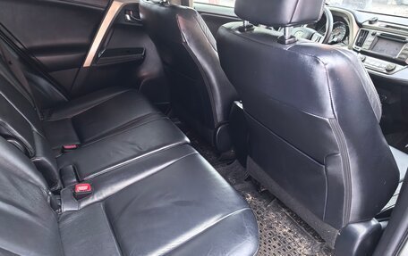 Toyota RAV4, 2013 год, 1 290 000 рублей, 7 фотография