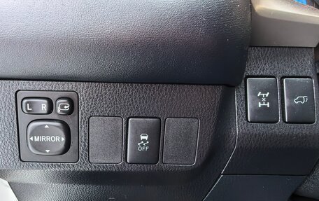 Toyota RAV4, 2013 год, 1 290 000 рублей, 17 фотография