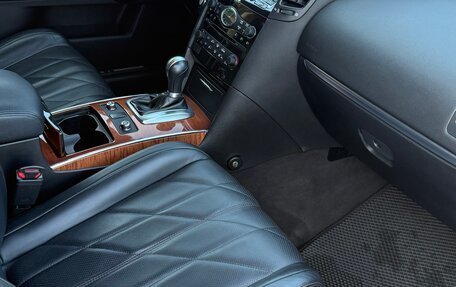 Infiniti FX II, 2012 год, 2 000 000 рублей, 6 фотография