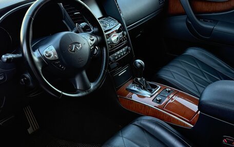 Infiniti FX II, 2012 год, 2 000 000 рублей, 5 фотография