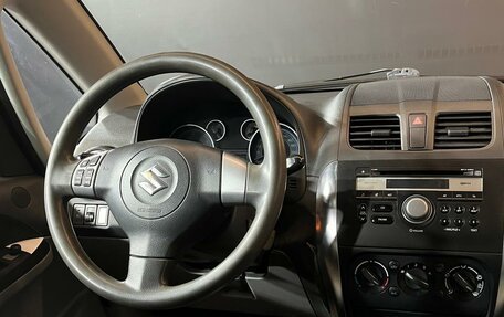 Suzuki SX4 II рестайлинг, 2010 год, 679 000 рублей, 10 фотография