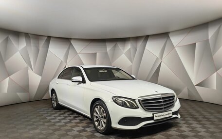 Mercedes-Benz E-Класс, 2019 год, 1 430 000 рублей, 2 фотография