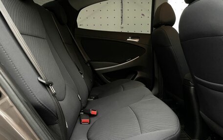 Hyundai Solaris II рестайлинг, 2015 год, 1 250 000 рублей, 13 фотография