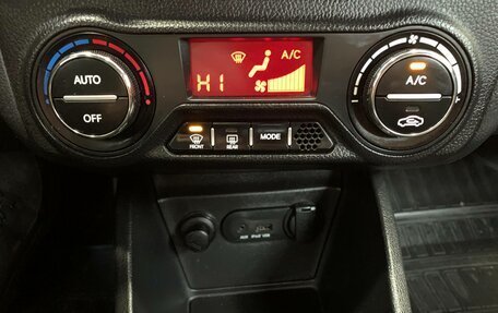 KIA Rio III рестайлинг, 2012 год, 820 000 рублей, 17 фотография