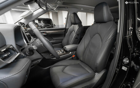 Toyota Highlander, 2025 год, 6 200 000 рублей, 9 фотография