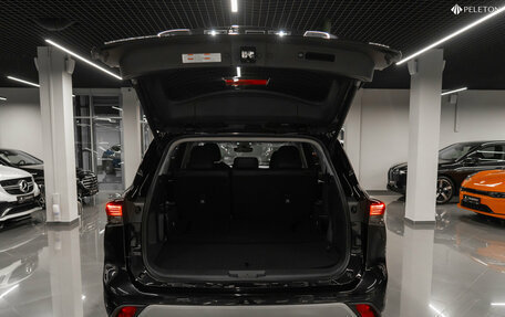 Toyota Highlander, 2025 год, 6 200 000 рублей, 23 фотография