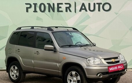 Chevrolet Niva I рестайлинг, 2012 год, 450 000 рублей, 3 фотография