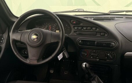 Chevrolet Niva I рестайлинг, 2012 год, 450 000 рублей, 16 фотография