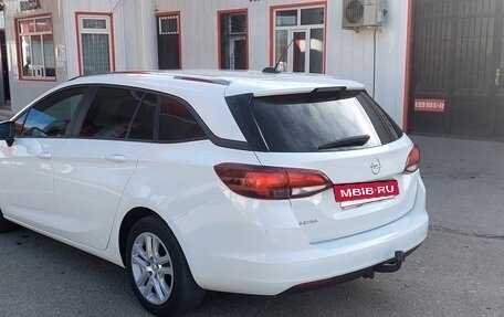 Opel Astra K, 2019 год, 1 750 000 рублей, 4 фотография