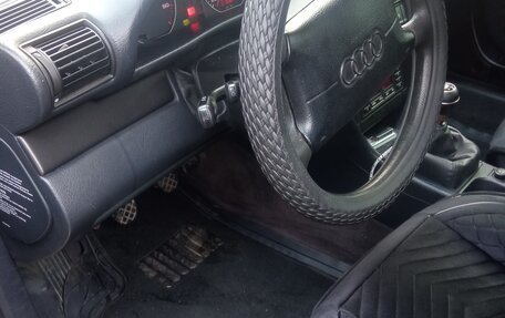 Audi A6, 1996 год, 1 000 000 рублей, 11 фотография