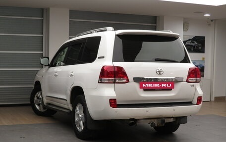 Toyota Land Cruiser 200, 2011 год, 2 495 000 рублей, 4 фотография