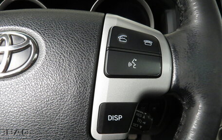 Toyota Land Cruiser 200, 2011 год, 2 495 000 рублей, 13 фотография