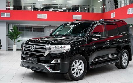 Toyota Land Cruiser 200, 2015 год, 4 349 000 рублей, 5 фотография