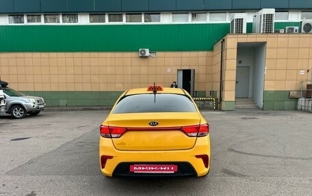 KIA Rio IV, 2018 год, 765 000 рублей, 6 фотография