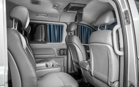 Hyundai Grand Starex Grand Starex I рестайлинг 2, 2011 год, 1 539 000 рублей, 15 фотография