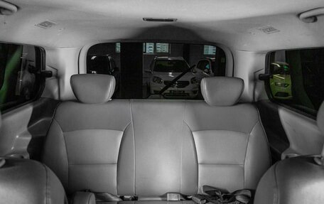 Hyundai Grand Starex Grand Starex I рестайлинг 2, 2011 год, 1 539 000 рублей, 18 фотография