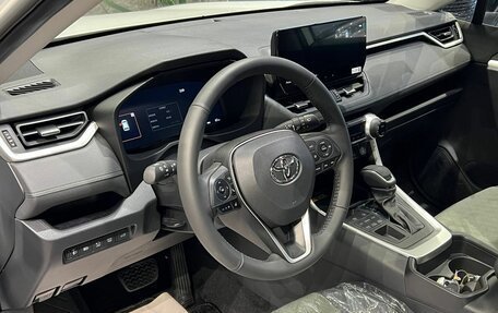 Toyota RAV4, 2025 год, 3 990 000 рублей, 14 фотография