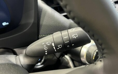 Toyota RAV4, 2025 год, 3 990 000 рублей, 22 фотография