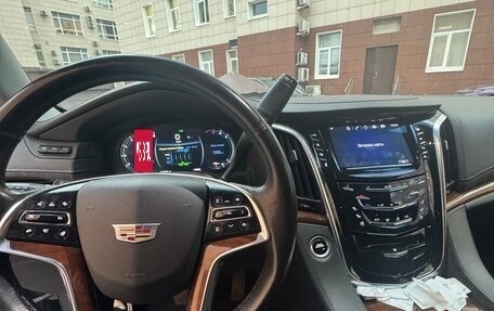 Cadillac Escalade IV, 2019 год, 5 500 000 рублей, 5 фотография