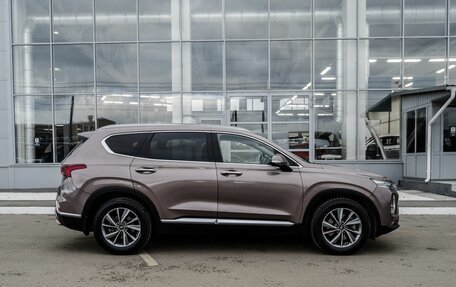 Hyundai Santa Fe IV, 2018 год, 3 000 000 рублей, 6 фотография