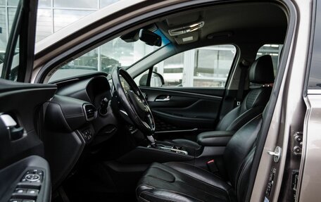 Hyundai Santa Fe IV, 2018 год, 3 000 000 рублей, 8 фотография