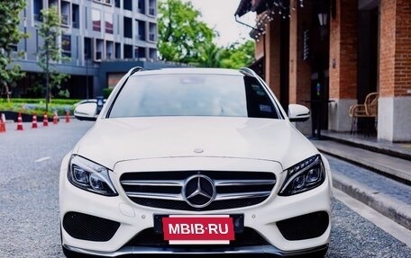 Mercedes-Benz C-Класс, 2017 год, 1 600 000 рублей, 5 фотография