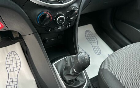 Hyundai Solaris II рестайлинг, 2013 год, 929 000 рублей, 19 фотография