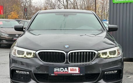 BMW 5 серия, 2018 год, 3 249 000 рублей, 2 фотография