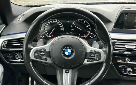 BMW 5 серия, 2018 год, 3 249 000 рублей, 15 фотография