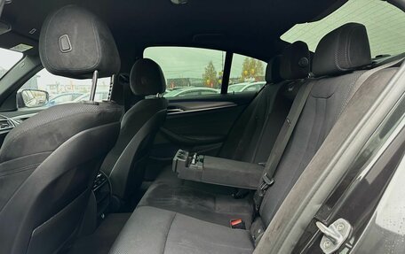 BMW 5 серия, 2018 год, 3 249 000 рублей, 31 фотография