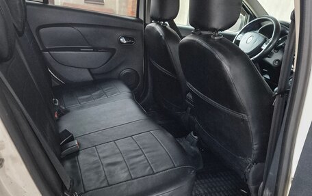 Renault Logan II, 2016 год, 670 000 рублей, 6 фотография