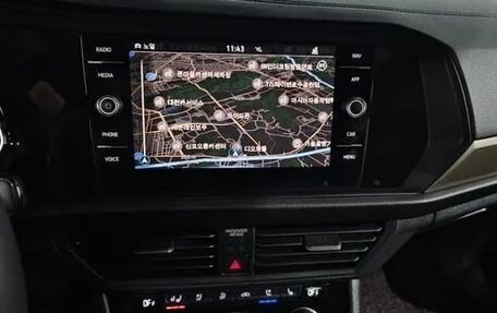 Volkswagen Jetta VII, 2021 год, 2 300 000 рублей, 13 фотография