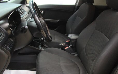 KIA Rio III рестайлинг, 2016 год, 999 600 рублей, 11 фотография