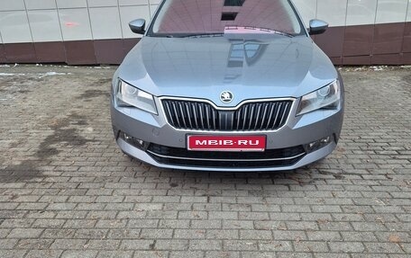 Skoda Superb III рестайлинг, 2018 год, 1 620 000 рублей, 1 фотография
