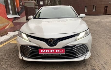Toyota Camry, 2020 год, 3 500 000 рублей, 1 фотография