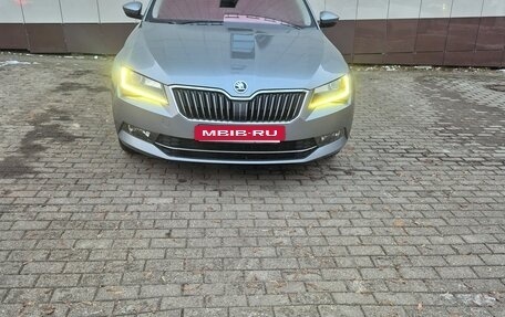 Skoda Superb III рестайлинг, 2018 год, 1 620 000 рублей, 2 фотография