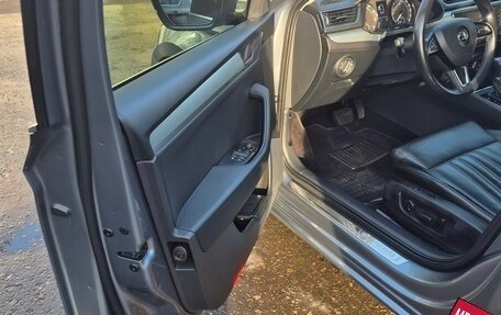 Skoda Superb III рестайлинг, 2018 год, 1 620 000 рублей, 18 фотография