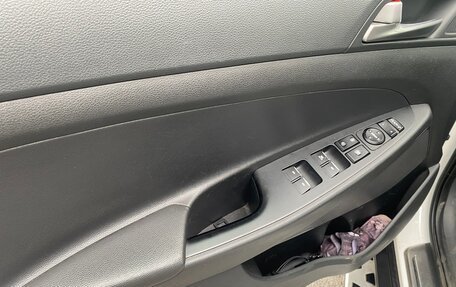 Hyundai Tucson III, 2017 год, 2 290 000 рублей, 17 фотография