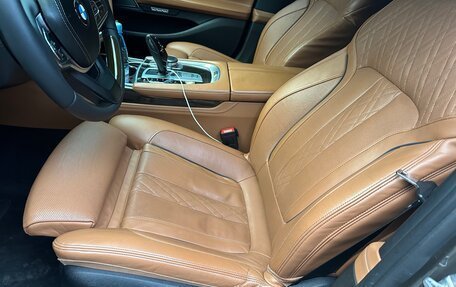 BMW 7 серия, 2017 год, 3 090 000 рублей, 7 фотография