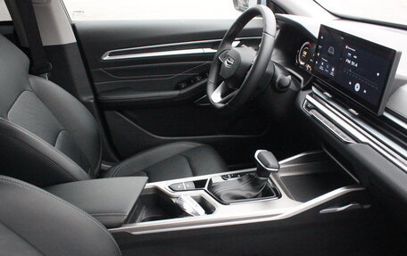 Geely Emgrand, 2024 год, 2 087 000 рублей, 16 фотография