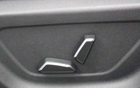 Geely Emgrand, 2024 год, 2 087 000 рублей, 13 фотография