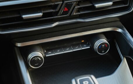 Geely Coolray I, 2021 год, 1 750 000 рублей, 19 фотография