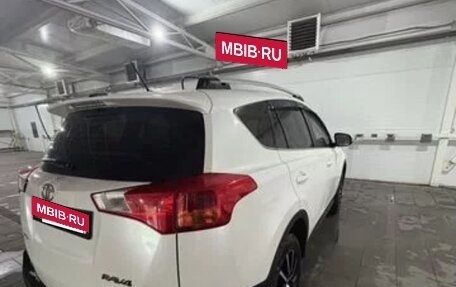 Toyota RAV4, 2013 год, 1 700 000 рублей, 4 фотография